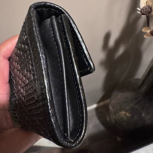 Fendi Zucca Black Textured Leather Wallet - Picture 6 of 13